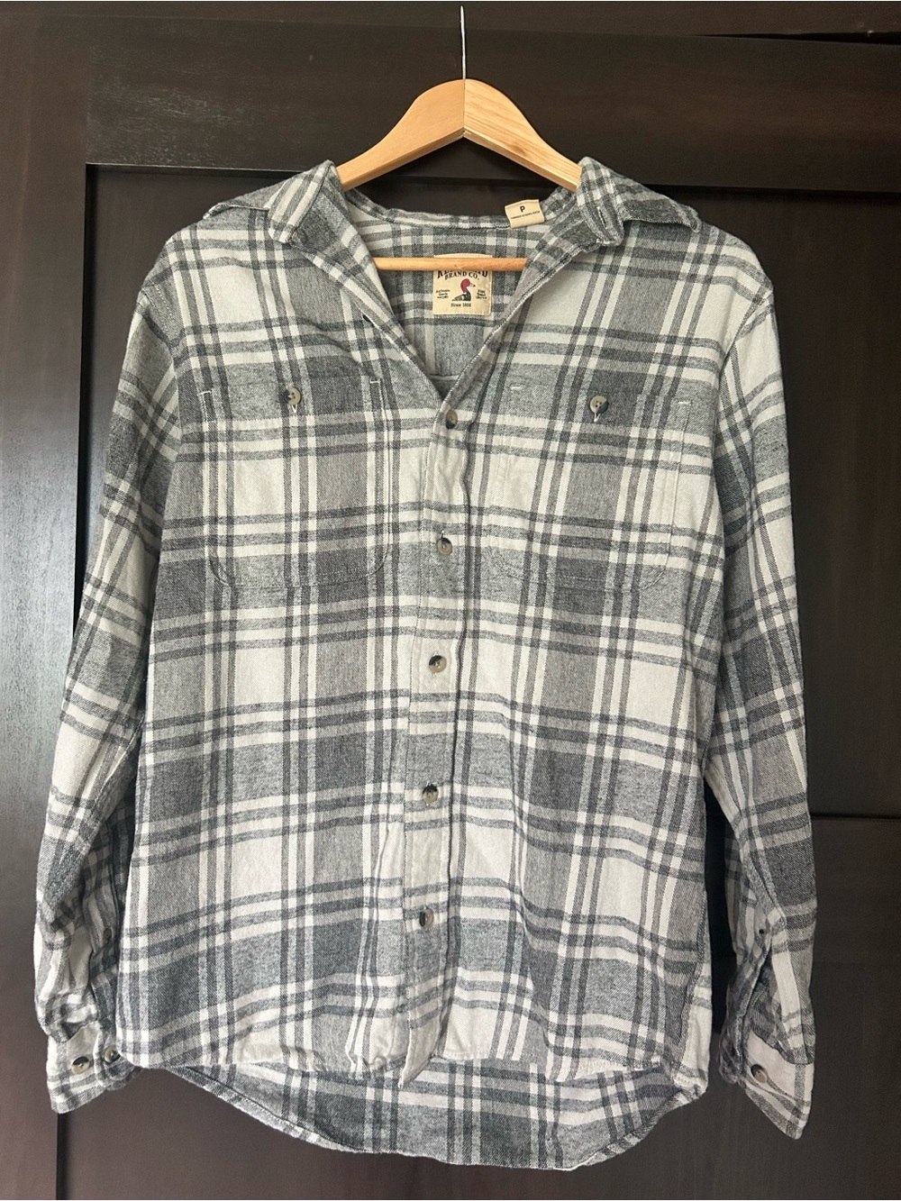 RedHead Brand Co. Gray White Plaid Flannel Button Down Shirt Small